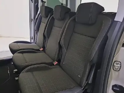 Photo 11 Peugeot Rifter  Standard BlueHDi 130 S&S BVM6