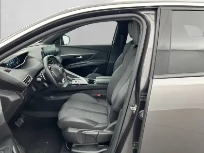 Photo 41 Peugeot 3008  Hybrid 225 e-EAT8