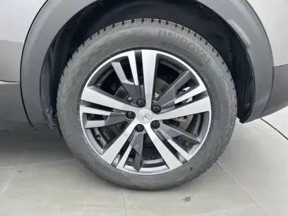 Photo 12 Peugeot 3008  Hybrid 225 e-EAT8