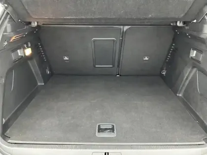 Photo 36 Peugeot 3008  Hybrid 225 e-EAT8