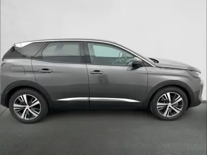 Photo 34 Peugeot 3008  Hybrid 225 e-EAT8