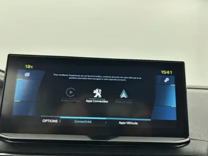 Photo 51 Peugeot 3008  Hybrid 225 e-EAT8