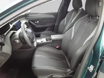 Photo 10 Peugeot 308  SW PureTech 130ch S&S EAT8