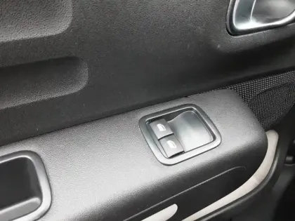 Photo 18 Citroën C3  PureTech 83 S&S BVM5