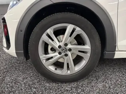 Photo 8 Volkswagen Taigo  1.0 TSI 110 DSG7