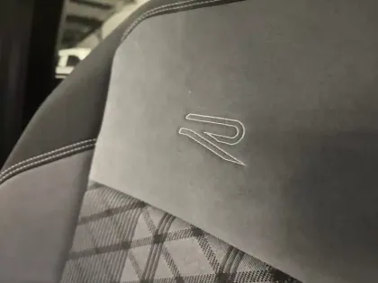 Photo 22 Volkswagen Taigo  1.0 TSI 110 DSG7