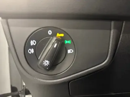 Photo 18 Volkswagen Taigo  1.0 TSI 110 DSG7