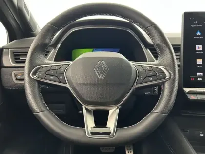 Photo 10 Renault Symbioz  E-Tech full hybrid 145