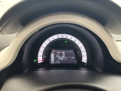 Photo 46 Renault Twingo  III E-Tech