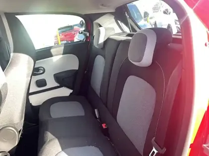 Photo 20 Renault Twingo  III E-Tech