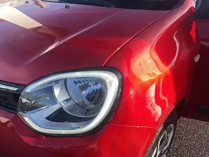 Photo 18 Renault Twingo  III E-Tech