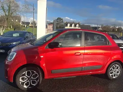 Photo 1 Renault Twingo  III E-Tech