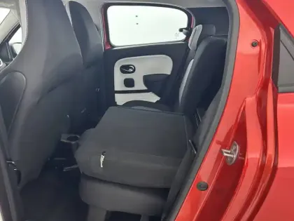 Photo 54 Renault Twingo  III E-Tech
