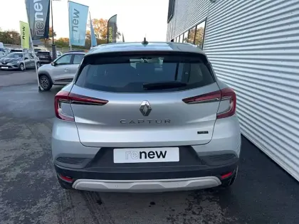 Photo 3 Renault Captur  E-Tech full hybrid 145