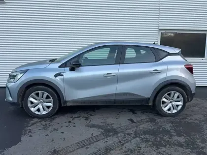 Photo 1 Renault Captur  E-Tech full hybrid 145