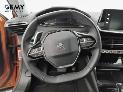 Photo 32 Peugeot 2008  PureTech 130 S&S EAT8