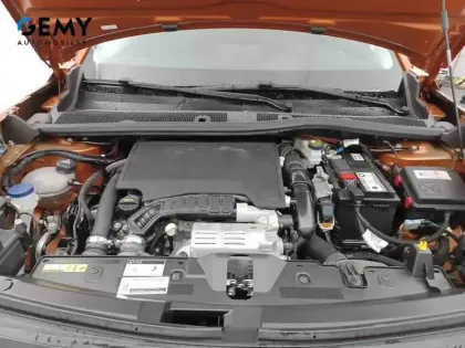 Photo 54 Peugeot 2008  PureTech 130 S&S EAT8