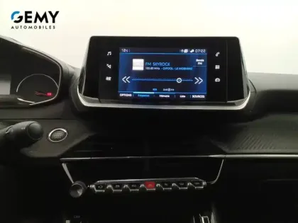 Photo 53 Peugeot 2008  PureTech 130 S&S EAT8