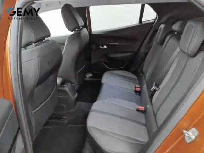 Photo 49 Peugeot 2008  PureTech 130 S&S EAT8