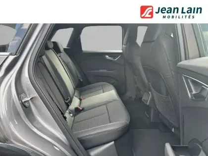 Photo 16 Audi Q4 e-tron  45 285 ch 82 kWh