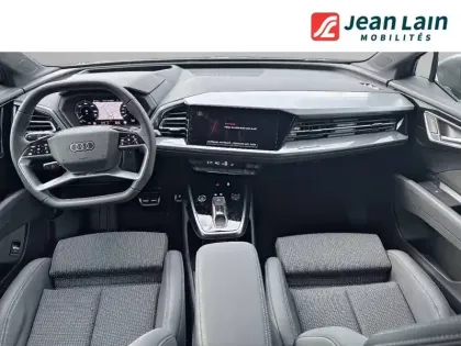 Photo 17 Audi Q4 e-tron  45 285 ch 82 kWh