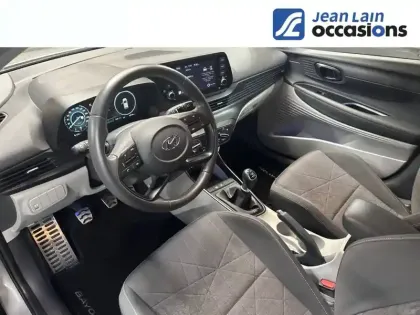 Photo 16 Hyundai Bayon  1.0 T-GDi 100 Hybrid 48V