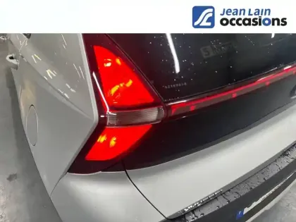 Photo 10 Hyundai Bayon  1.0 T-GDi 100 Hybrid 48V