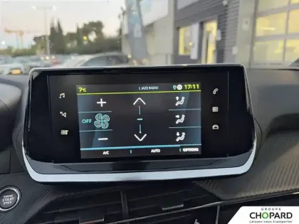 Photo 12 Peugeot 2008  Electrique 136 ch