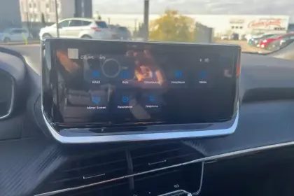 Photo 10 Peugeot 2008  Hybrid 145 e-DCS6