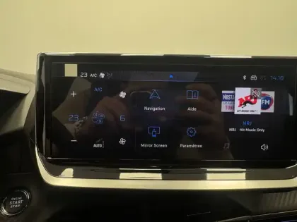 Photo 24 Peugeot 2008  Hybrid 145 e-DCS6