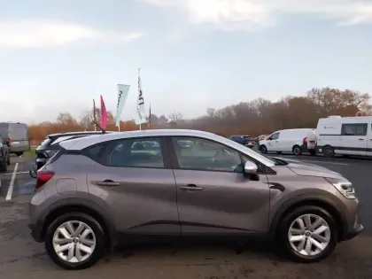 Photo 5 Renault Captur  TCe 90 - 21