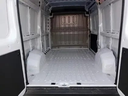 Photo 43 Peugeot Boxer  FGN TOLE 3.3 T L2H2 140 S&S BVM6