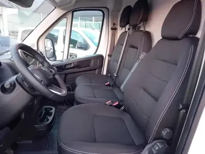 Photo 36 Peugeot Boxer  FGN TOLE 3.3 T L2H2 140 S&S BVM6