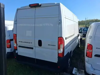 Photo 61 Peugeot Boxer  FGN TOLE 3.3 T L2H2 140 S&S BVM6