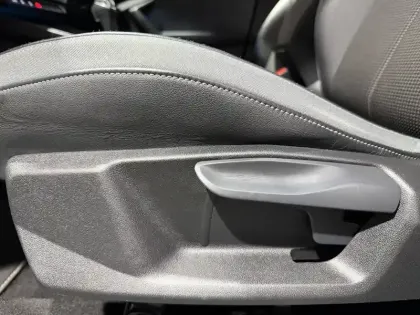 Photo 13 Audi A1  Sportback 30 TFSI 110 ch S tronic 7