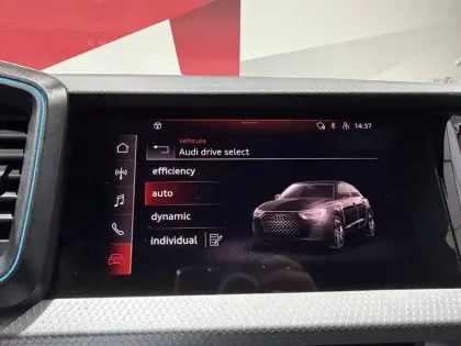 Photo 38 Audi A1  Sportback 30 TFSI 110 ch S tronic 7