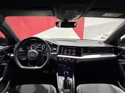 Photo 43 Audi A1  Sportback 30 TFSI 110 ch S tronic 7