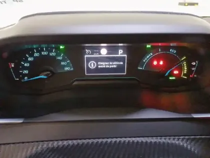 Photo 9 Peugeot 208  Electrique 50 kWh 136ch
