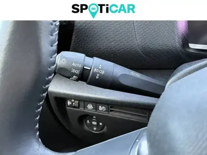 Photo 22 Citroën C4 e- 136 ch Automatique