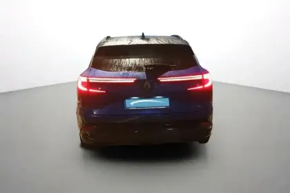 Photo 4 Renault Austral  E-Tech hybrid 200