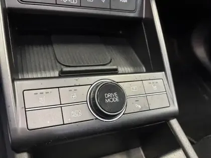 Photo 170 Hyundai Kona  Hybrid 141