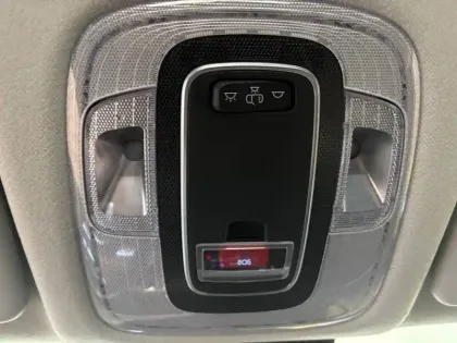 Photo 180 Hyundai Kona  Hybrid 141