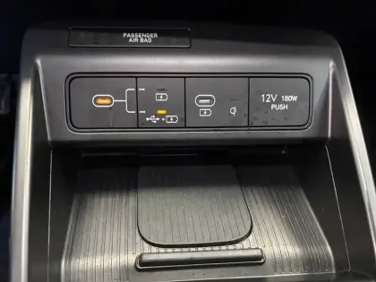 Photo 171 Hyundai Kona  Hybrid 141