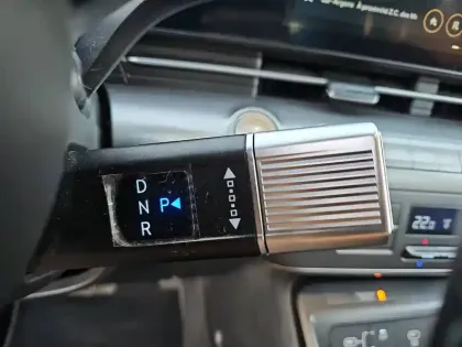 Photo 56 Hyundai Kona  Hybrid 141