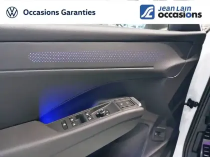 Photo 16 Volkswagen T-roc  1.5 eTSI EVO2 Hybrid 150 ch DSG7