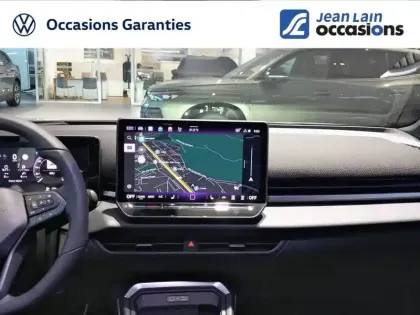 Photo 14 Volkswagen T-roc  1.5 eTSI EVO2 Hybrid 150 ch DSG7