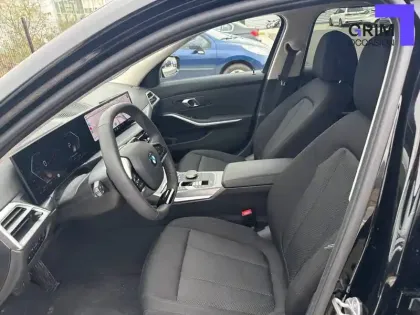 Photo 37 BMW Serie 3 Touring 318i 156 ch BVA8