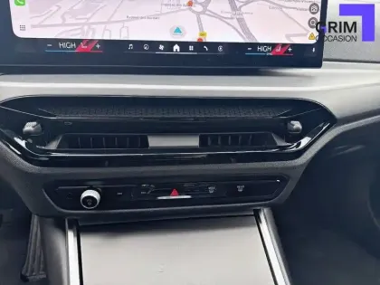 Photo 24 BMW Serie 3 Touring 318i 156 ch BVA8