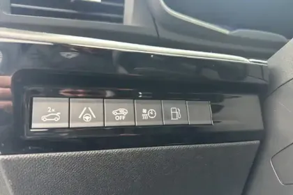 Photo 38 Peugeot 508  SW Hybrid4 360 e-EAT8 Peugeot Sport Engineered