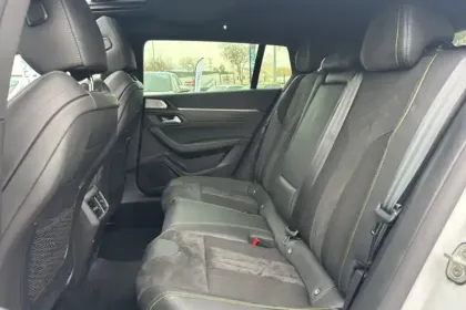 Photo 11 Peugeot 508  SW Hybrid4 360 e-EAT8 Peugeot Sport Engineered